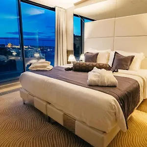 buradan rezervasyon yapın